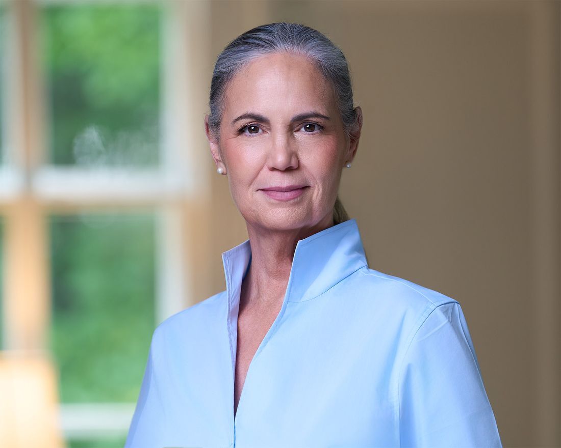 Julie-Davidson-web-2x